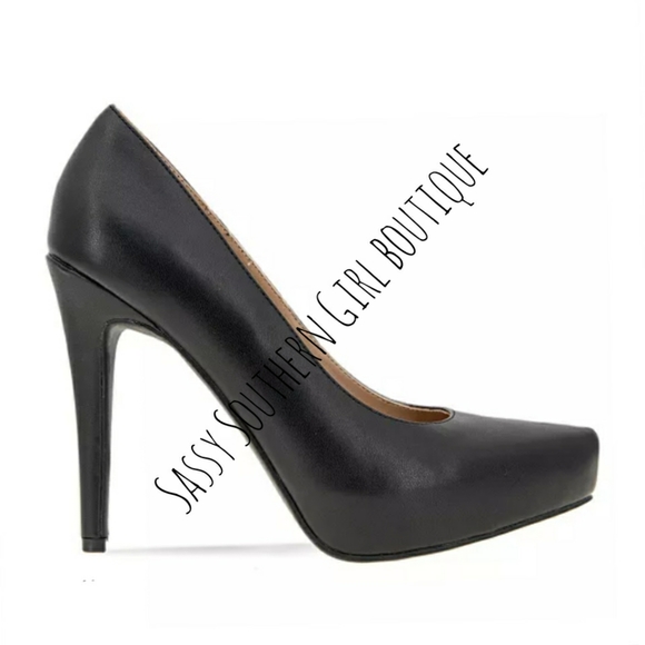 🆕⭐BCBGeneration Black platform heels - Picture 2 of 7